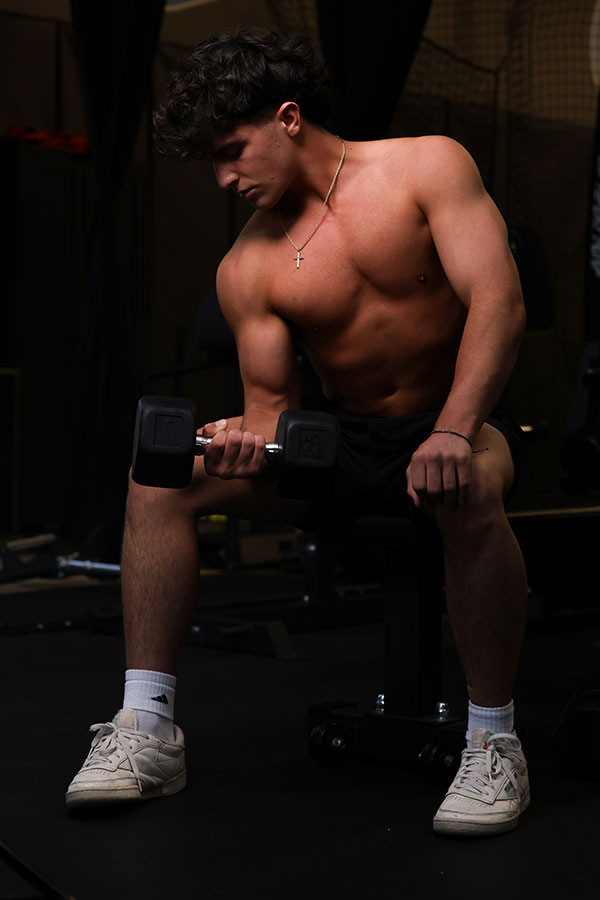 Ethan weight curl Ethan weight curl